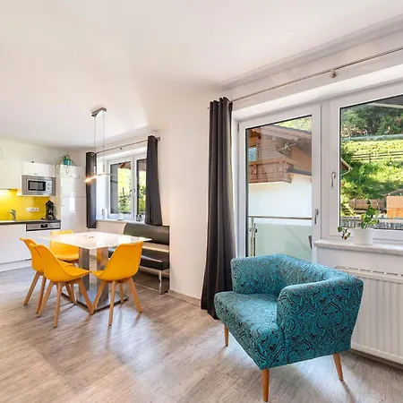 דירה Mountain - By Mynests