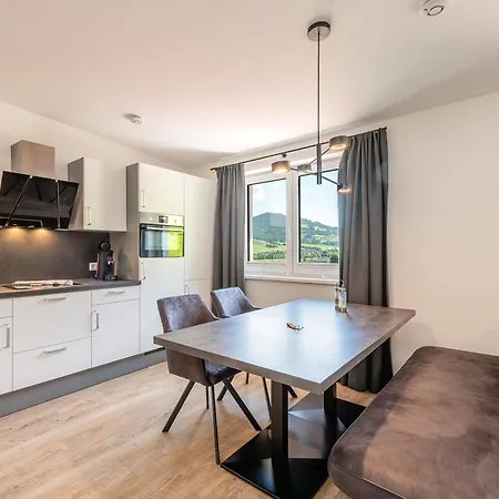 Mountain Apartment *