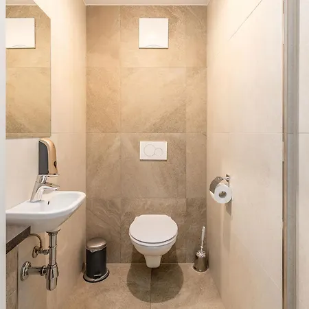 Mountain - By Mynests דירה